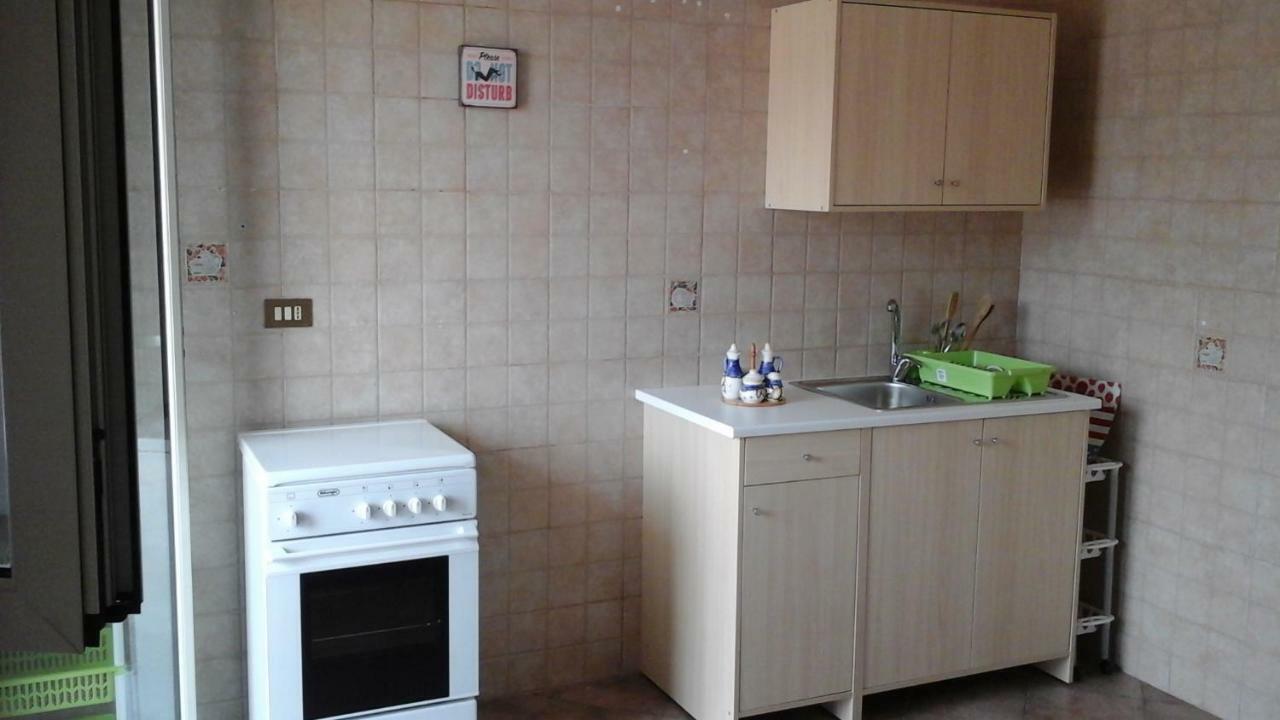 La Sterlizia Apartment Mondello Luaran gambar