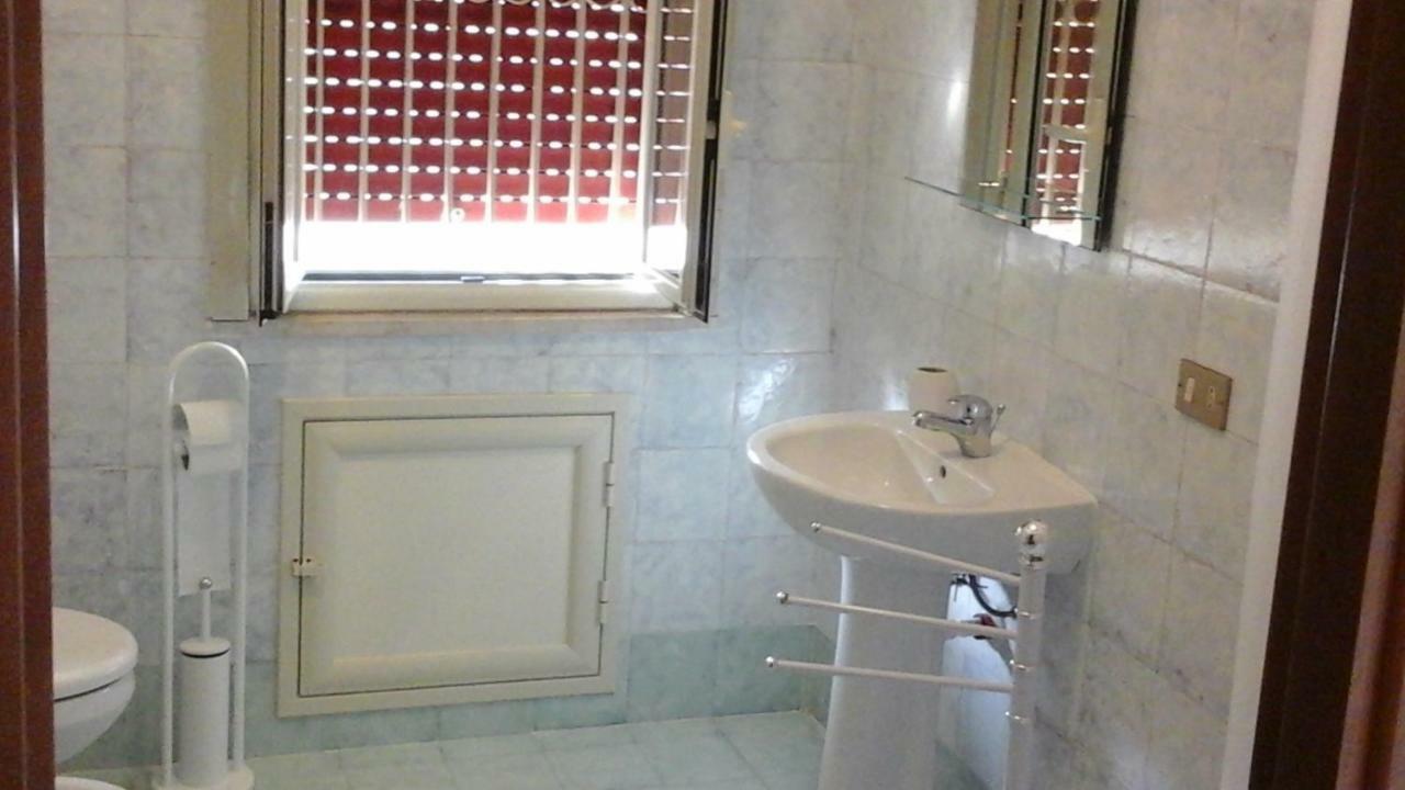 La Sterlizia Apartment Mondello Luaran gambar