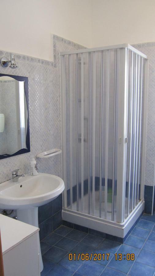 La Sterlizia Apartment Mondello Luaran gambar
