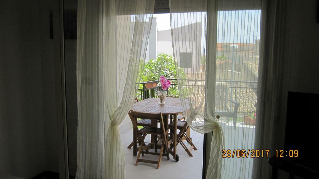 La Sterlizia Apartment Mondello Luaran gambar