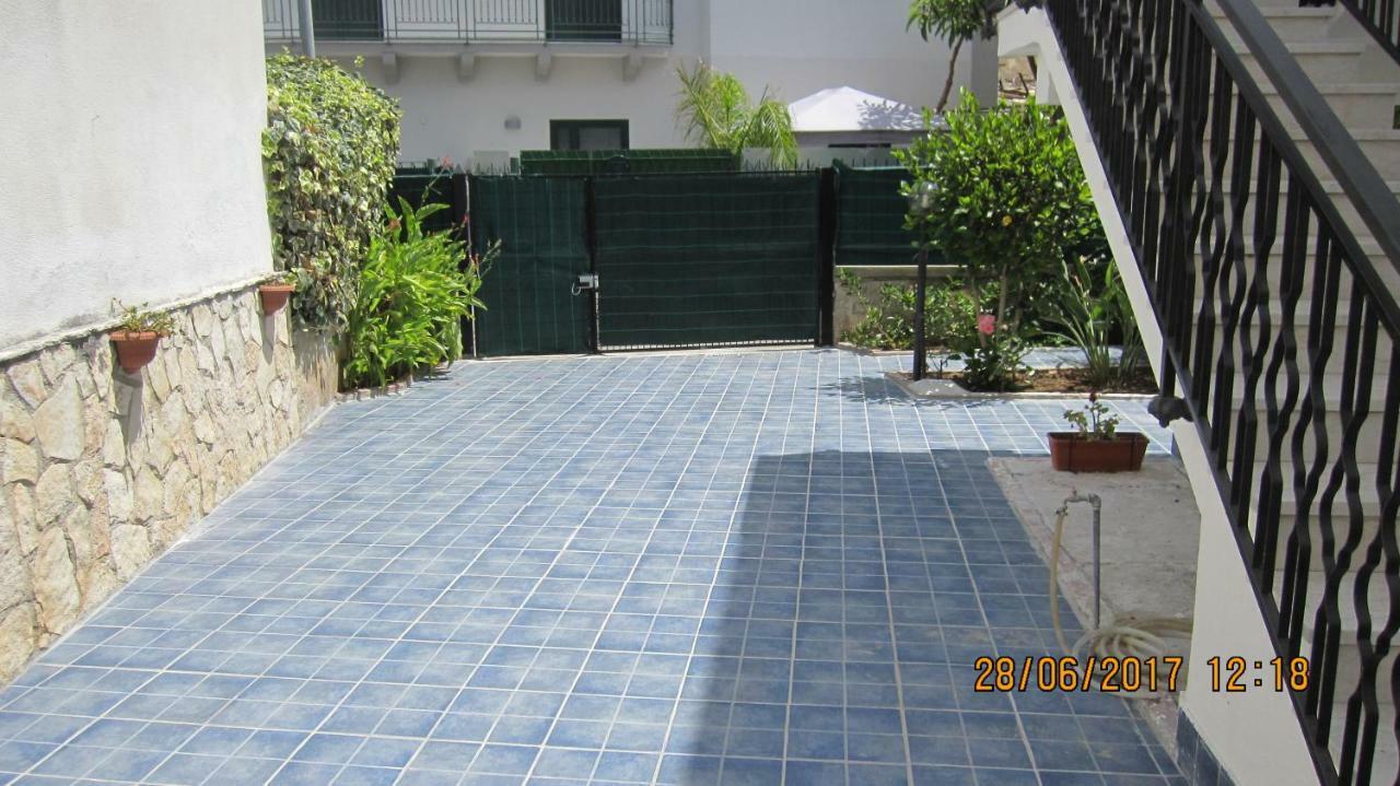 La Sterlizia Apartment Mondello Luaran gambar